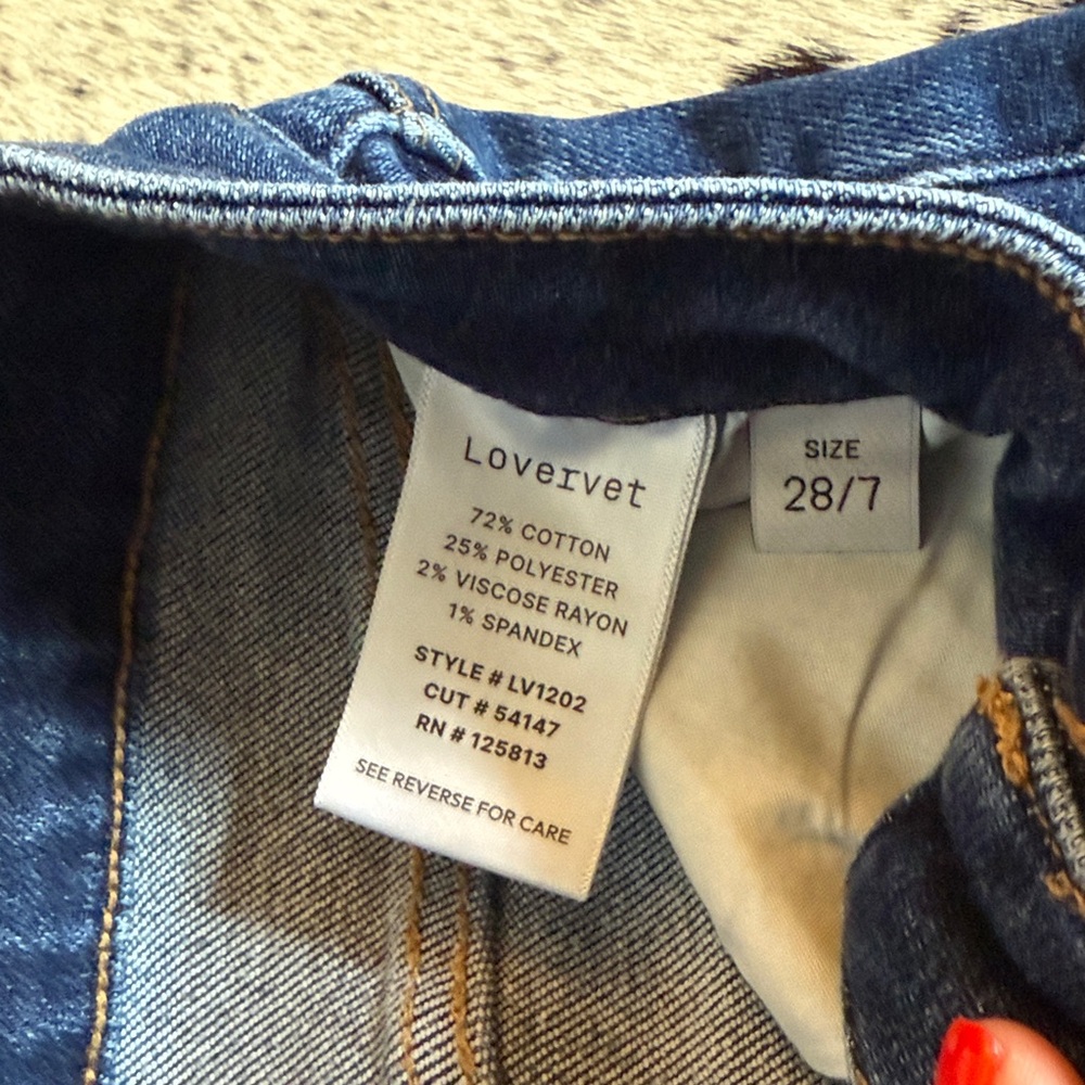 Lovervet size 7/28 jeans - Picture 2 of 3